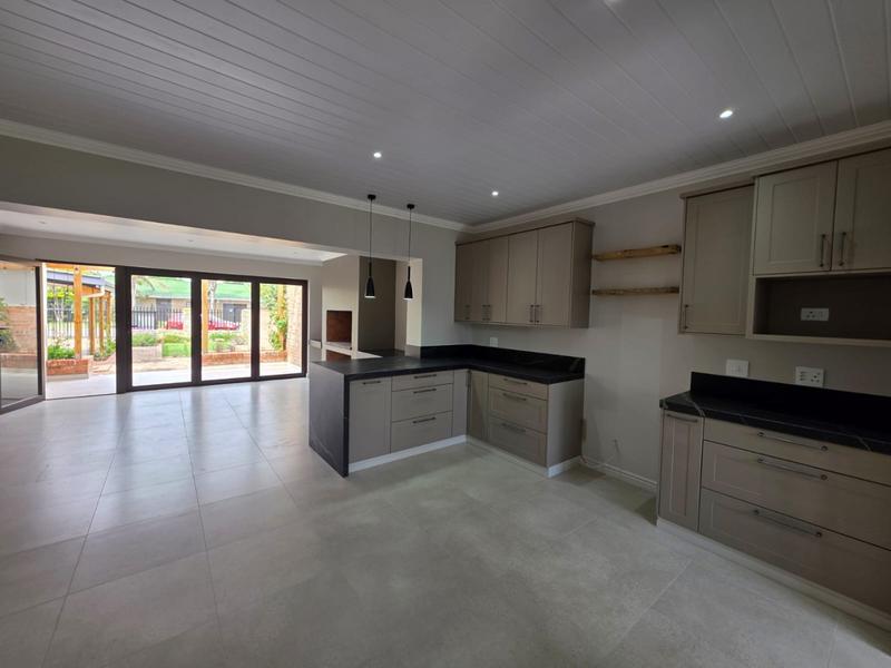 3 Bedroom Property for Sale in Hartenbos Central Western Cape